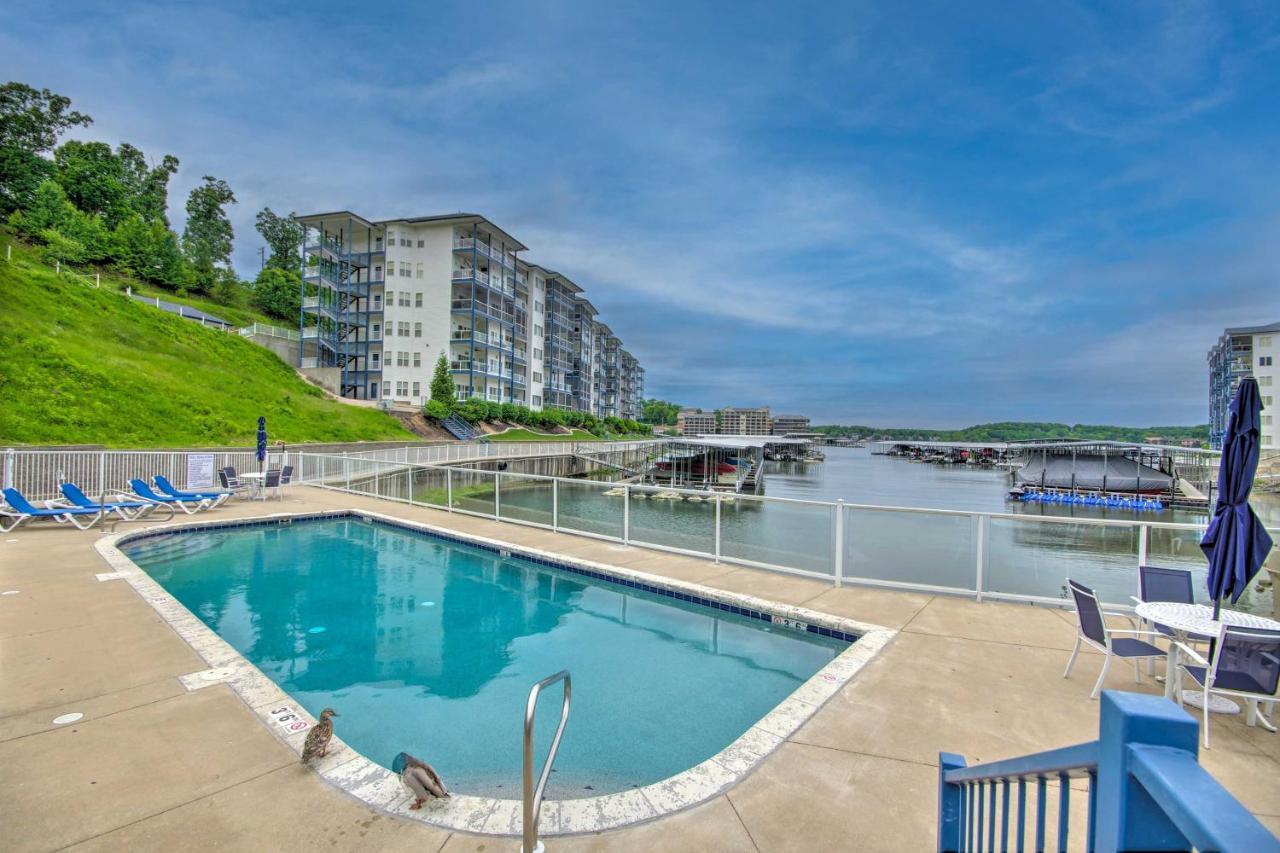 Breezy Lake Ozark Escape Dock, Slip And Pool! エクステリア 写真