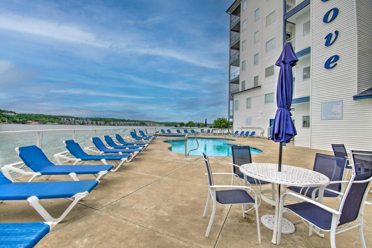 Breezy Lake Ozark Escape Dock, Slip And Pool! エクステリア 写真